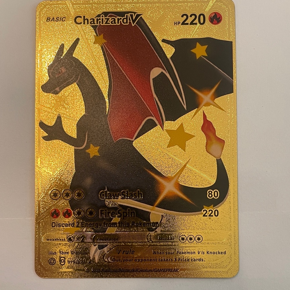 Charizard V Pokémon Card